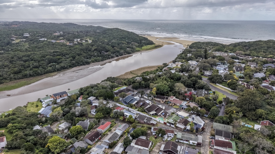 3 Bedroom Property for Sale in Bonza Bay Eastern Cape